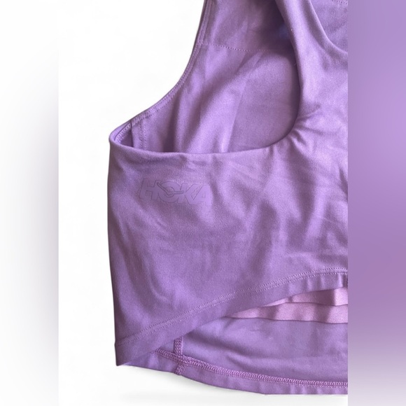 Hoka Elaro crop Bra - Picture 5 of 10